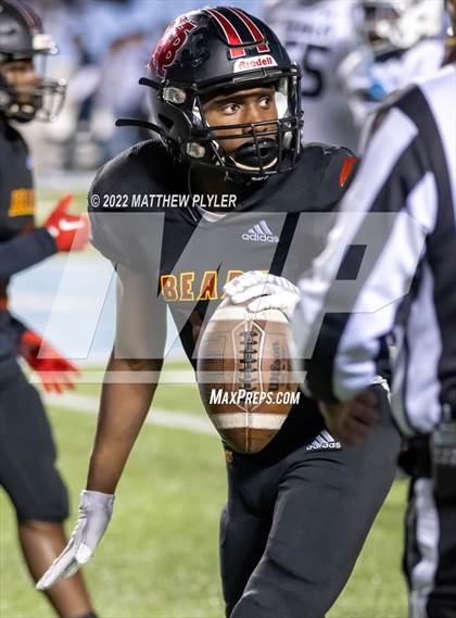 Thumbnail 1 in New Bern vs. Grimsley (NCHSAA 4A Final) (1 of 2 - the Game) photogallery.