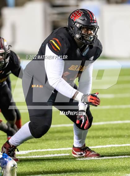 Thumbnail 2 in New Bern vs. Grimsley (NCHSAA 4A Final) (1 of 2 - the Game) photogallery.
