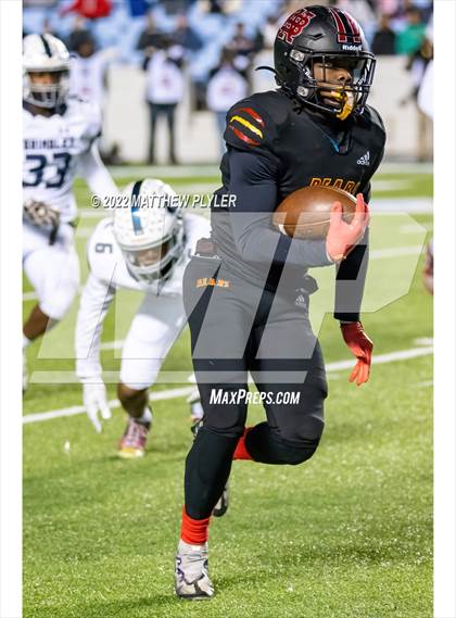 Thumbnail 2 in New Bern vs. Grimsley (NCHSAA 4A Final) (1 of 2 - the Game) photogallery.