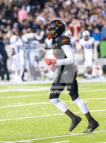 Thumbnail 1 in New Bern vs. Grimsley (NCHSAA 4A Final) (1 of 2 - the Game) photogallery.