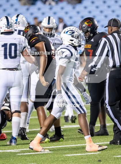 Thumbnail 1 in New Bern vs. Grimsley (NCHSAA 4A Final) (1 of 2 - the Game) photogallery.