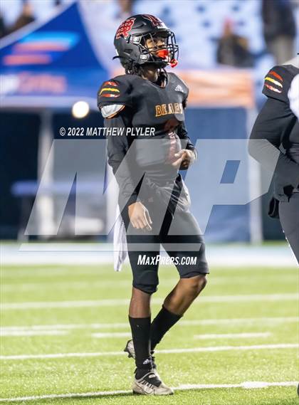 Thumbnail 2 in New Bern vs. Grimsley (NCHSAA 4A Final) (1 of 2 - the Game) photogallery.