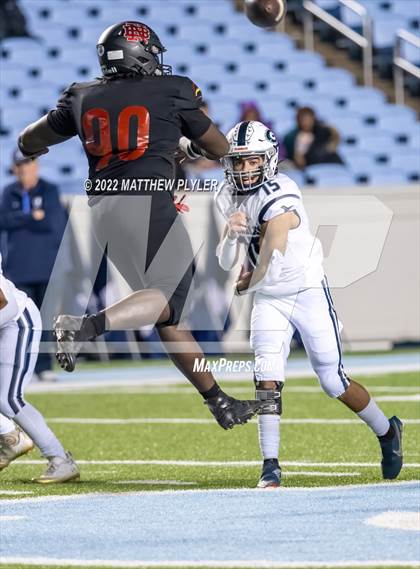 Thumbnail 3 in New Bern vs. Grimsley (NCHSAA 4A Final) (1 of 2 - the Game) photogallery.