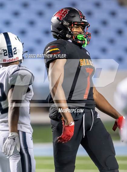 Thumbnail 3 in New Bern vs. Grimsley (NCHSAA 4A Final) (1 of 2 - the Game) photogallery.