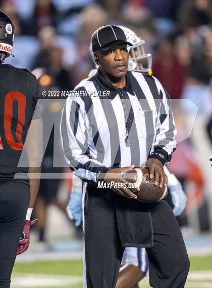 Thumbnail 1 in New Bern vs. Grimsley (NCHSAA 4A Final) (1 of 2 - the Game) photogallery.