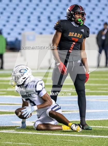 Thumbnail 2 in New Bern vs. Grimsley (NCHSAA 4A Final) (1 of 2 - the Game) photogallery.