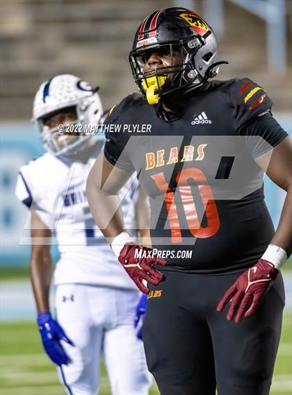Thumbnail 2 in New Bern vs. Grimsley (NCHSAA 4A Final) (1 of 2 - the Game) photogallery.
