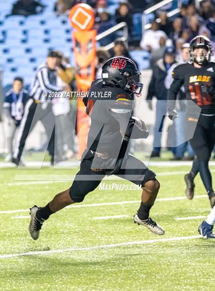Thumbnail 2 in New Bern vs. Grimsley (NCHSAA 4A Final) (1 of 2 - the Game) photogallery.