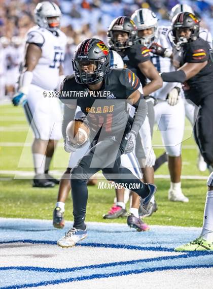 Thumbnail 1 in New Bern vs. Grimsley (NCHSAA 4A Final) (1 of 2 - the Game) photogallery.