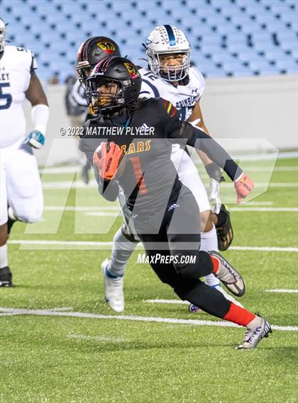 Thumbnail 1 in New Bern vs. Grimsley (NCHSAA 4A Final) (1 of 2 - the Game) photogallery.