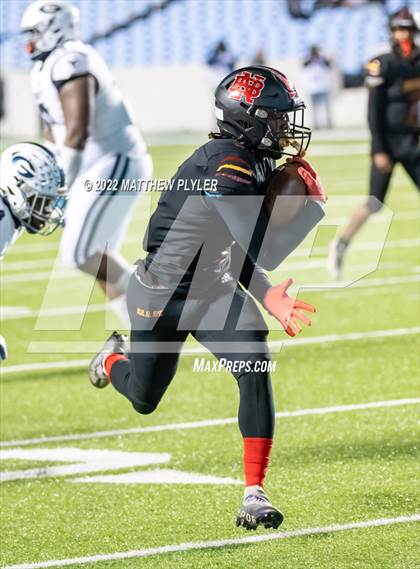 Thumbnail 3 in New Bern vs. Grimsley (NCHSAA 4A Final) (1 of 2 - the Game) photogallery.