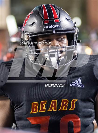 Thumbnail 3 in New Bern vs. Grimsley (NCHSAA 4A Final) (1 of 2 - the Game) photogallery.