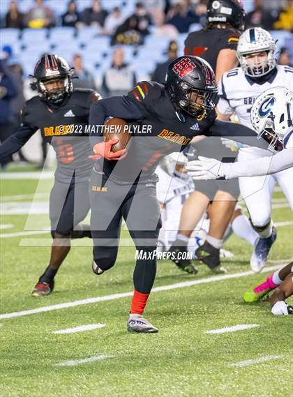 Thumbnail 1 in New Bern vs. Grimsley (NCHSAA 4A Final) (1 of 2 - the Game) photogallery.