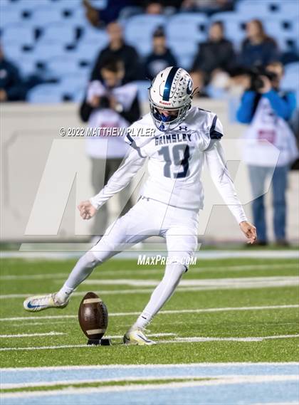 Thumbnail 2 in New Bern vs. Grimsley (NCHSAA 4A Final) (1 of 2 - the Game) photogallery.