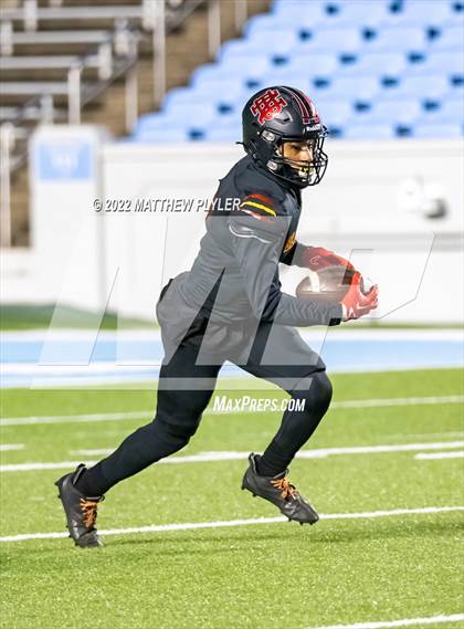 Thumbnail 2 in New Bern vs. Grimsley (NCHSAA 4A Final) (1 of 2 - the Game) photogallery.