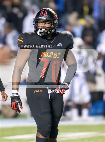 Thumbnail 1 in New Bern vs. Grimsley (NCHSAA 4A Final) (1 of 2 - the Game) photogallery.