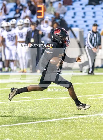 Thumbnail 1 in New Bern vs. Grimsley (NCHSAA 4A Final) (1 of 2 - the Game) photogallery.