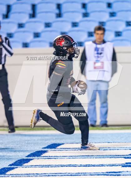 Thumbnail 3 in New Bern vs. Grimsley (NCHSAA 4A Final) (1 of 2 - the Game) photogallery.
