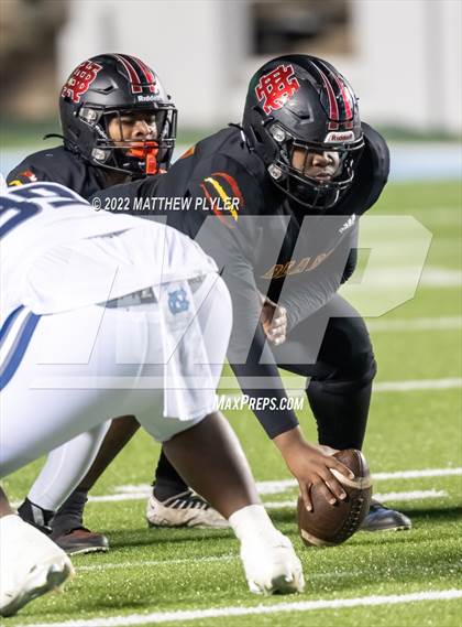 Thumbnail 3 in New Bern vs. Grimsley (NCHSAA 4A Final) (1 of 2 - the Game) photogallery.