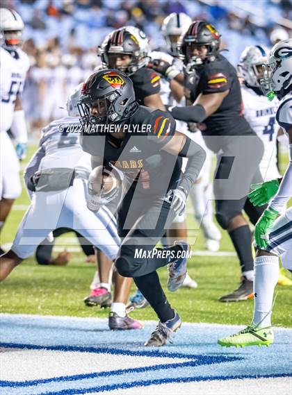 Thumbnail 3 in New Bern vs. Grimsley (NCHSAA 4A Final) (1 of 2 - the Game) photogallery.