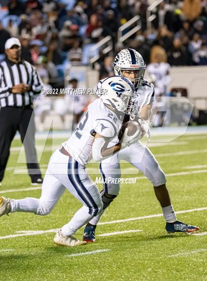 Thumbnail 1 in New Bern vs. Grimsley (NCHSAA 4A Final) (1 of 2 - the Game) photogallery.