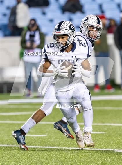 Thumbnail 3 in New Bern vs. Grimsley (NCHSAA 4A Final) (1 of 2 - the Game) photogallery.