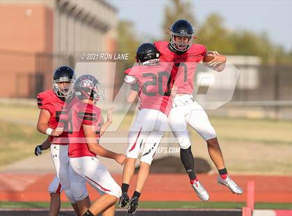 Thumbnail 3 in Norman @ Mustang photogallery.