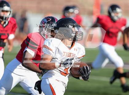 Thumbnail 3 in Norman @ Mustang photogallery.
