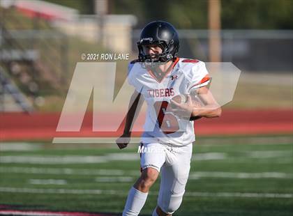 Thumbnail 1 in Norman @ Mustang photogallery.