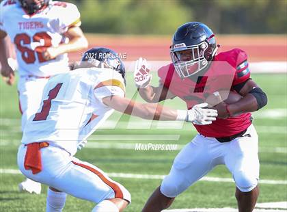 Thumbnail 1 in Norman @ Mustang photogallery.