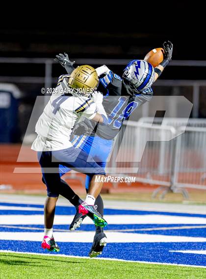 Thumbnail 1 in Rocklin vs. Elk Grove (CIF SJS D2 Playoff) photogallery.