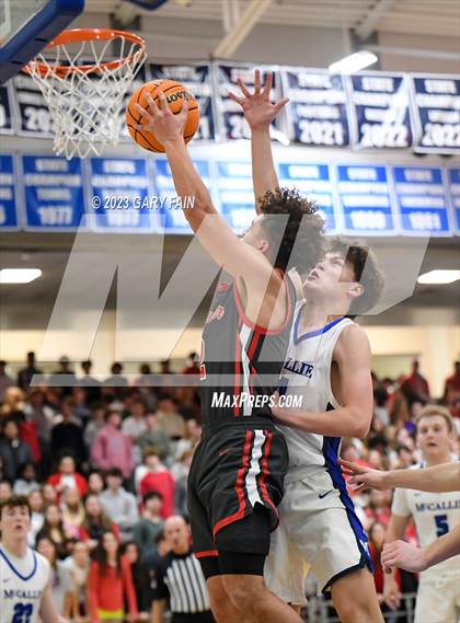 Thumbnail 3 in Baylor @ McCallie photogallery.