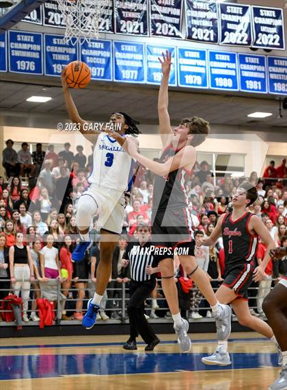 Thumbnail 1 in Baylor @ McCallie photogallery.
