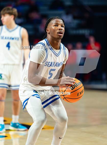 Thumbnail 1 in Patriot vs. South Lakes (VHSL Class 6 Final) photogallery.