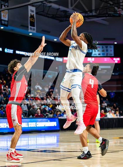 Thumbnail 2 in Patriot vs. South Lakes (VHSL Class 6 Final) photogallery.