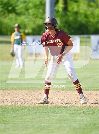 Thumbnail 3 in Hamden vs. South Windsor (CIAC Class 2L Round 2) photogallery.