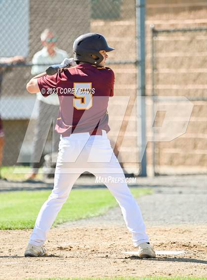 Thumbnail 3 in Hamden vs. South Windsor (CIAC Class 2L Round 2) photogallery.