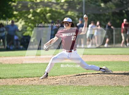 Thumbnail 1 in Hamden vs. South Windsor (CIAC Class 2L Round 2) photogallery.