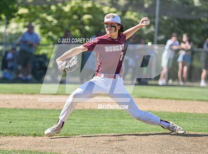 Thumbnail 1 in Hamden vs. South Windsor (CIAC Class 2L Round 2) photogallery.
