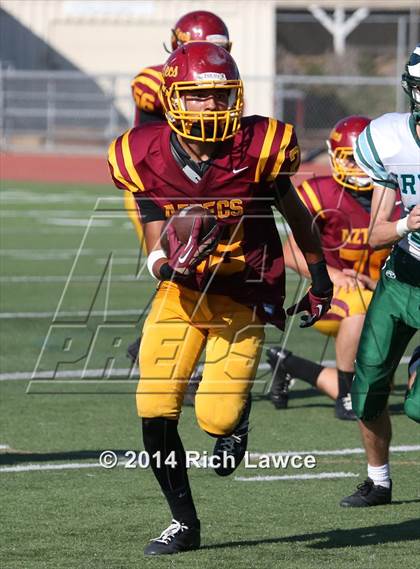 Thumbnail 3 in Irvine @ Esperanza photogallery.