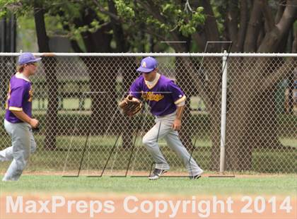 Thumbnail 3 in Arkansas City vs. Heights (KSHSAA 5A Regional Playoff) photogallery.