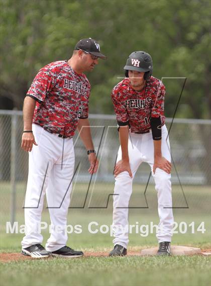 Thumbnail 2 in Arkansas City vs. Heights (KSHSAA 5A Regional Playoff) photogallery.