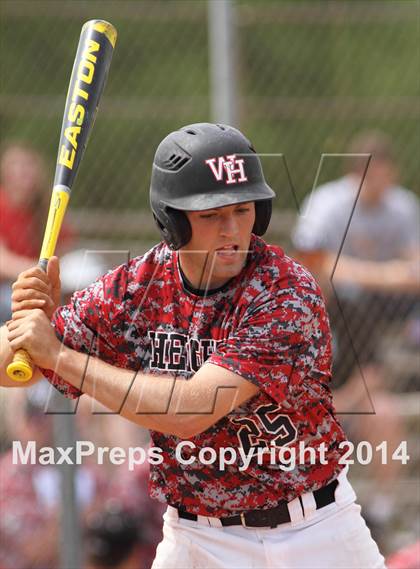 Thumbnail 1 in Arkansas City vs. Heights (KSHSAA 5A Regional Playoff) photogallery.