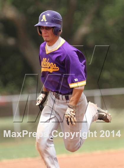 Thumbnail 1 in Arkansas City vs. Heights (KSHSAA 5A Regional Playoff) photogallery.