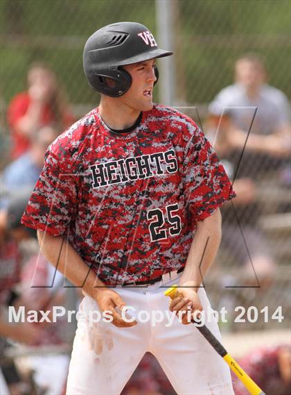 Thumbnail 2 in Arkansas City vs. Heights (KSHSAA 5A Regional Playoff) photogallery.
