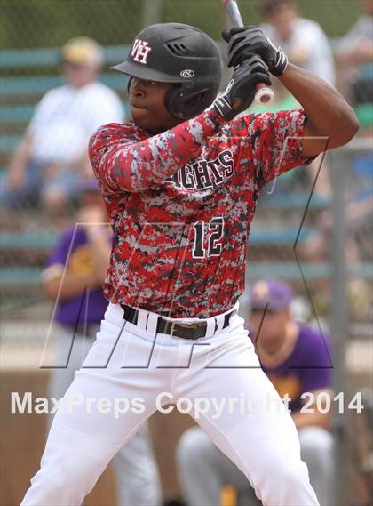 Thumbnail 1 in Arkansas City vs. Heights (KSHSAA 5A Regional Playoff) photogallery.