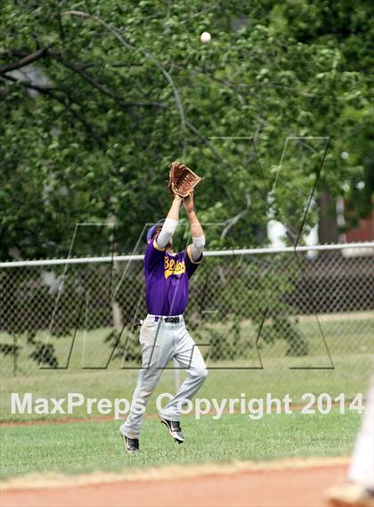Thumbnail 2 in Arkansas City vs. Heights (KSHSAA 5A Regional Playoff) photogallery.