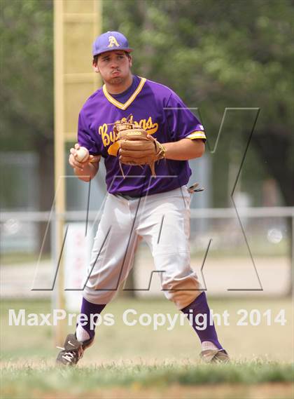 Thumbnail 3 in Arkansas City vs. Heights (KSHSAA 5A Regional Playoff) photogallery.