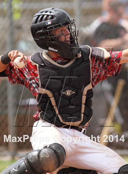 Thumbnail 2 in Arkansas City vs. Heights (KSHSAA 5A Regional Playoff) photogallery.