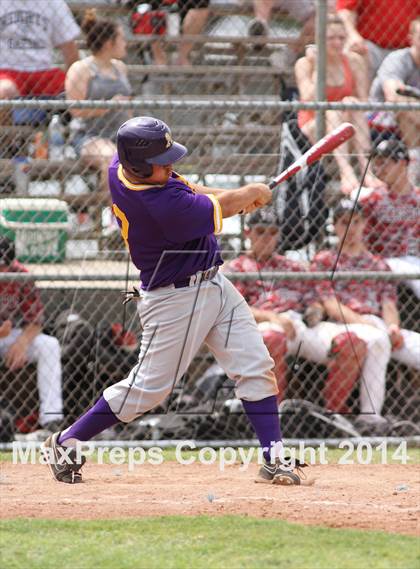 Thumbnail 1 in Arkansas City vs. Heights (KSHSAA 5A Regional Playoff) photogallery.